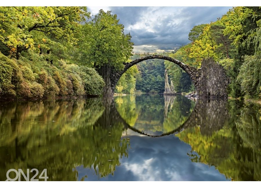 Флизелиновые фотообои Arch bridge 150x250 см увеличить