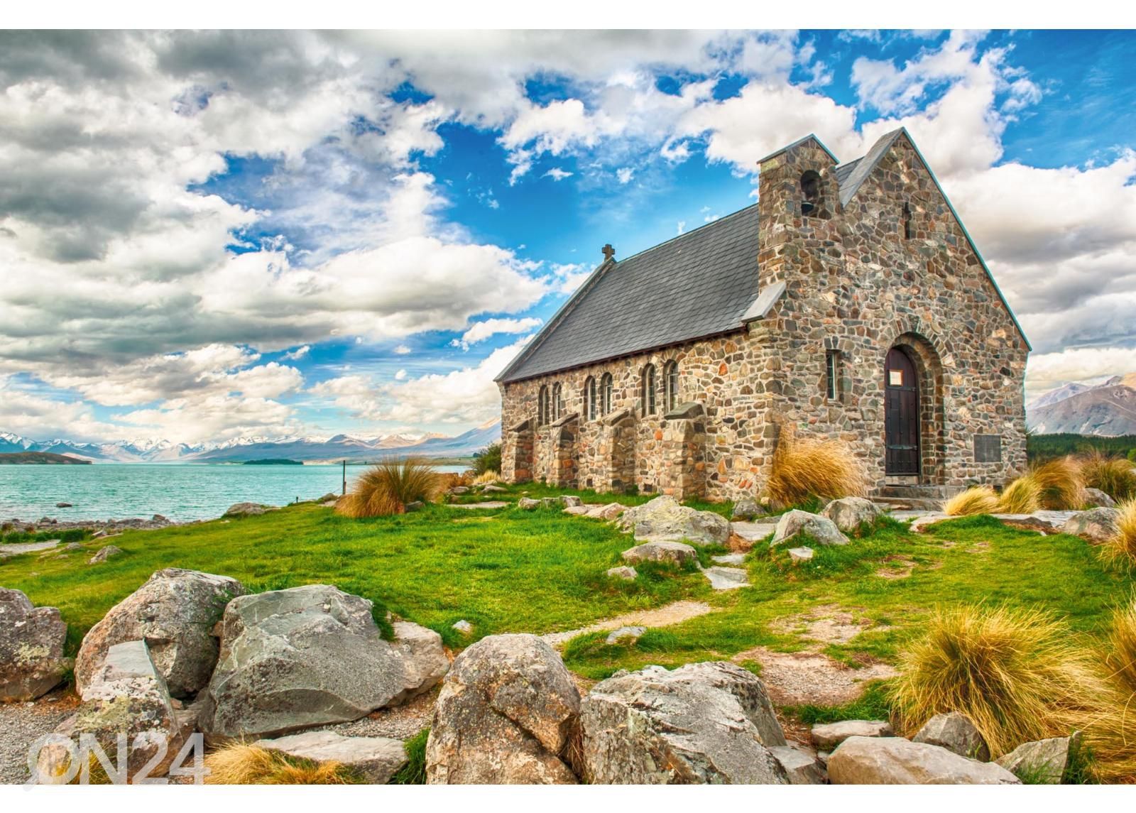 Флизелиновые фотообои Old Church увеличить