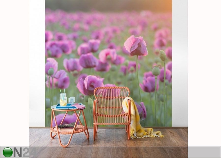 Флизелиновые фотообои Violet poppy flowers meadow in spring увеличить